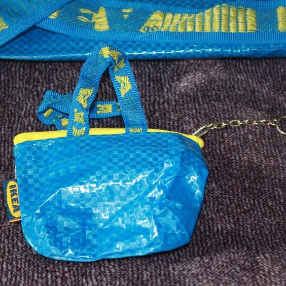 Ikea Bag and Keychain - Picture 2 of 3